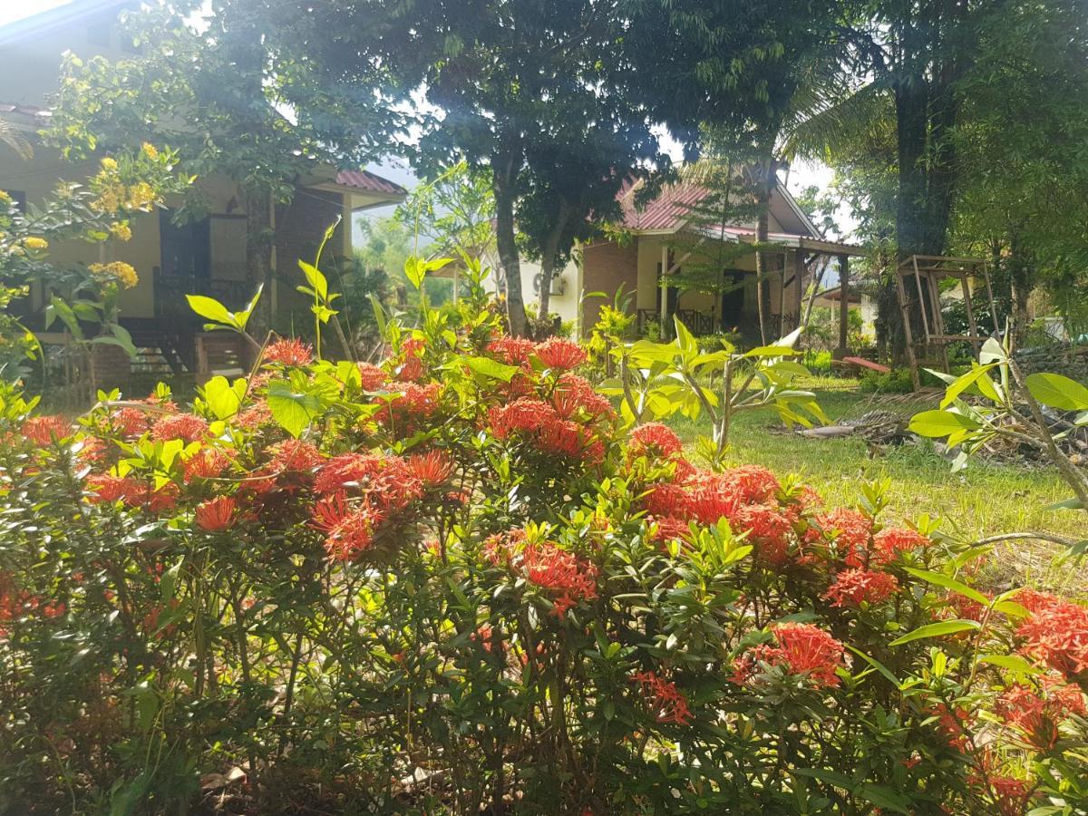Vang Vieng Ruby'S Homestay Exterior foto