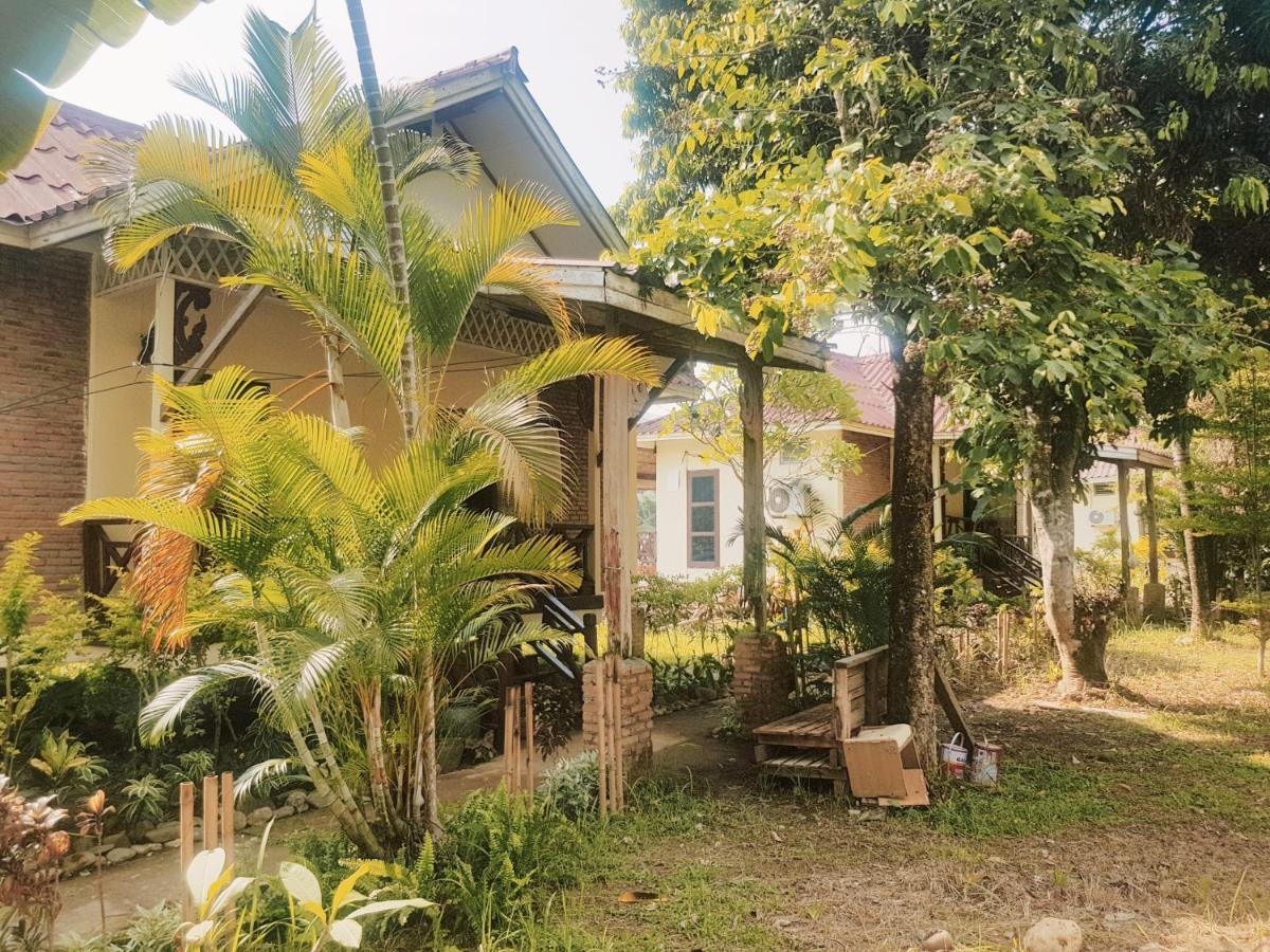 Vang Vieng Ruby'S Homestay Exterior foto